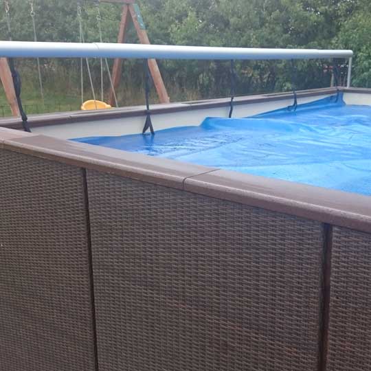 letní zakrývací plachta na bazény